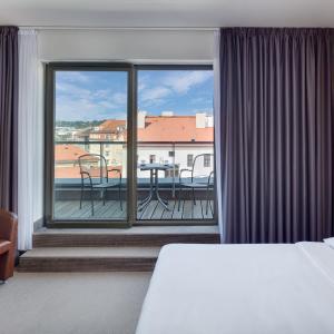 Superior Double Room with Terrace