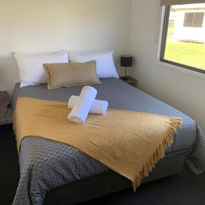 One-Bedroom Cabin