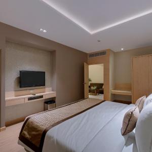 Hazel Suite