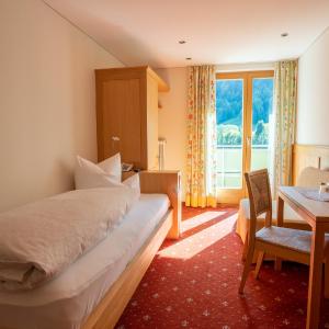 Single Room with Shower