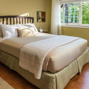 Queen Room - Disability Access
