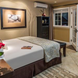 King Room with Garden View
