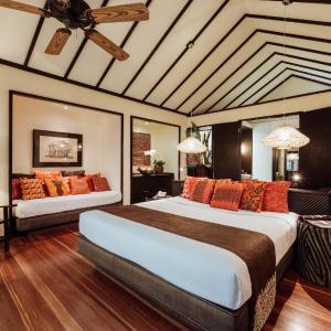 Mandaya Twin or Double House