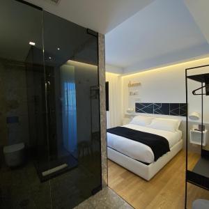 King Room with Balcony