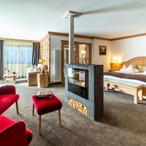 Suite with Private Sauna