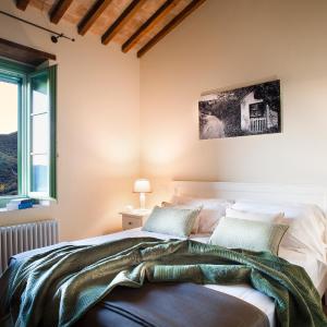 Two-Bedroom Apartment (3 Adults)