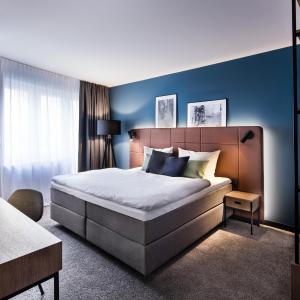 Double Room with View
