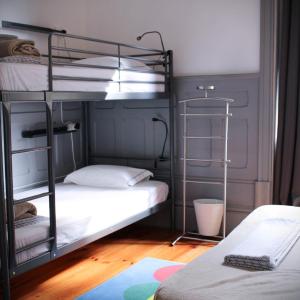Single Bed in Mixed Dormitory Room