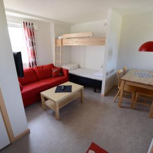 Studio (3 Adults)
