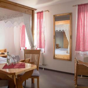 Triple Room with Bathroom