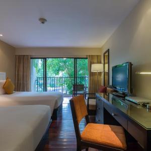 Standard Twin Room with Two Twin Beds