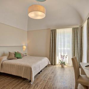Superior Double or Twin Room with Terrace