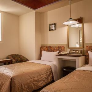 Small Twin Room