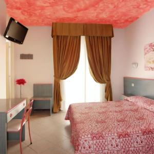 Deluxe Double or Twin Room with Balcony