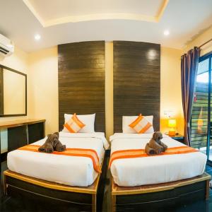 Deluxe Twin Room
