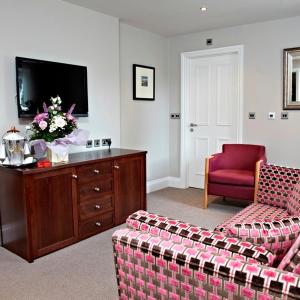 Luxury Suite - Ground Floor