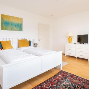 Family Apartment with Terrace