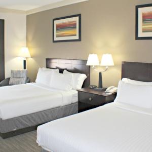 Standard Room with Two Queen Beds