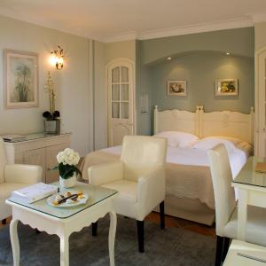 Classic Double or Twin Room