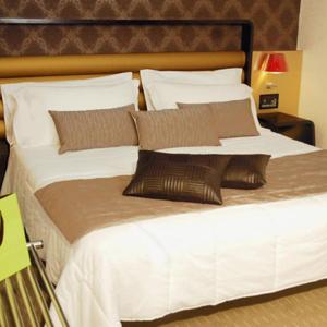 Triple Room with One King and One Single Bed - Non-Smoking