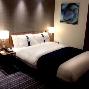 Standard Double Room with Free Hot Breakfast