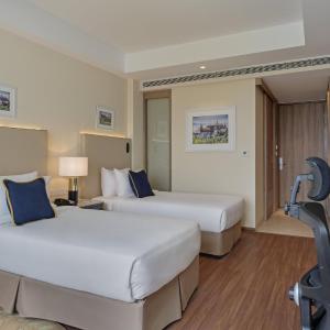 Elite Room - - 10% Discount on Food, Soft beverages, Laundry, Spa & Saloon Services