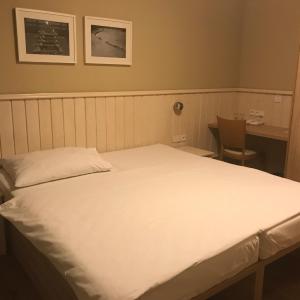 Double Room with Extra Bed