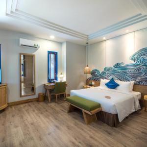 Executive Suite Beach Front