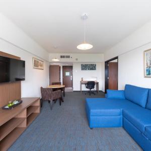 One-Bedroom Suite