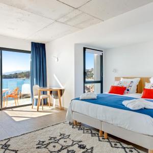 Deluxe Double Room with Sea View
