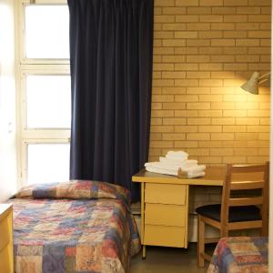 Standard Single Room with Shared Bathroom