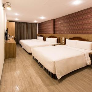 Family Room (6 Adults)