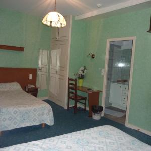 Family Room - 2 Double Beds