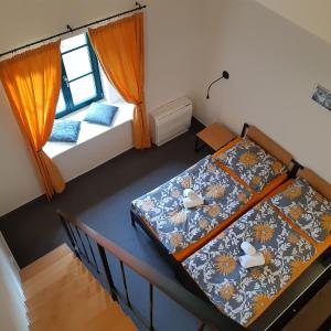 Quadruple Room with Private Bathroom