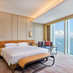 King Suite with Ocean View