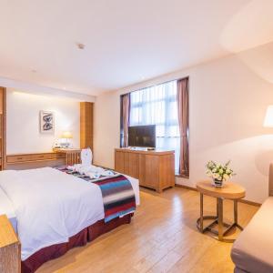 Superior King Room