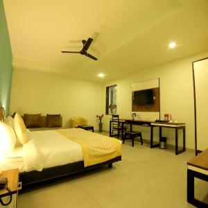Superior King Room