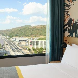 King Room with Balcony