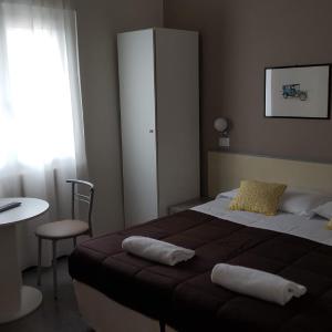 Small Double or Twin Room