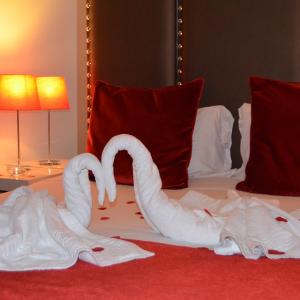 Double Room with Romantic Package 