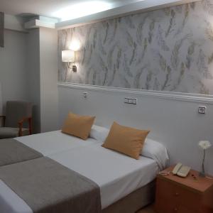 Economy Double or Twin Room