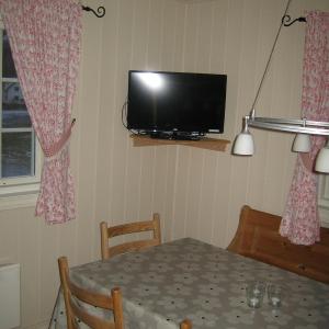 Three-Bedroom Cottage