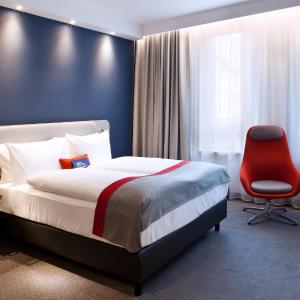 Standard Single Room - Disability Access