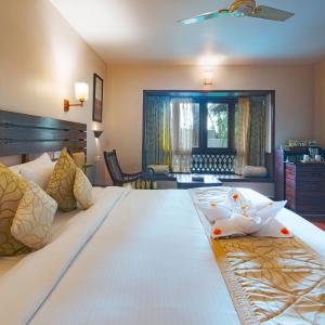 Honeymoon Villa with Plunge Pool with Evening Hi-Tea Complimentary