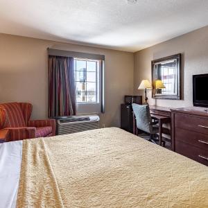 King Room - Non Smoking/Pet Friendly