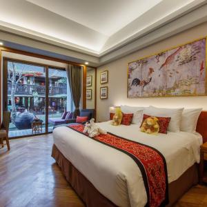 Deluxe Double Room with Balcony