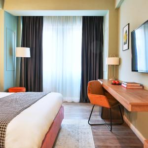 Large Twin Room
