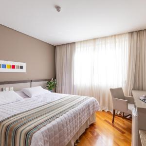 Deluxe Room with 1 Double Bed