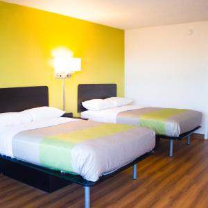 Deluxe Quadruple Room - Non-Smoking