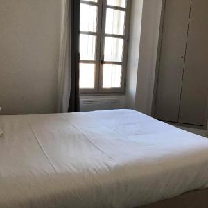 Double Room (No air-conditioning)